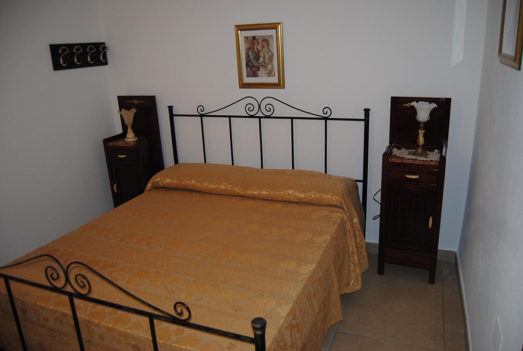 غالّيبولي B & B Palazzo Maestro & Corte Maestro Rooms الغرفة الصورة