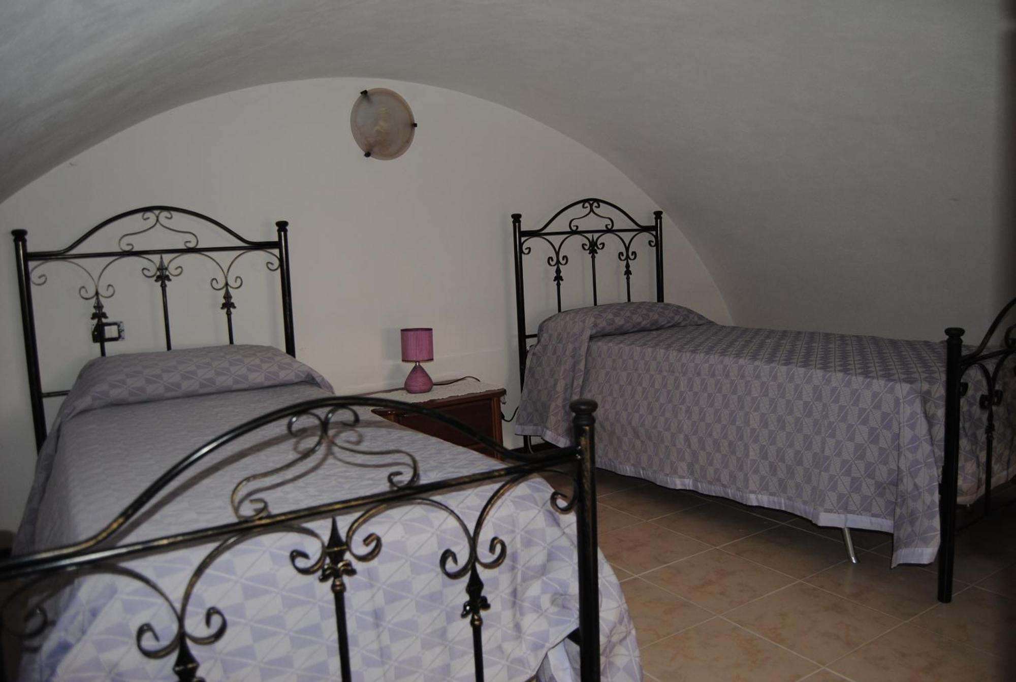 غالّيبولي B & B Palazzo Maestro & Corte Maestro Rooms الغرفة الصورة