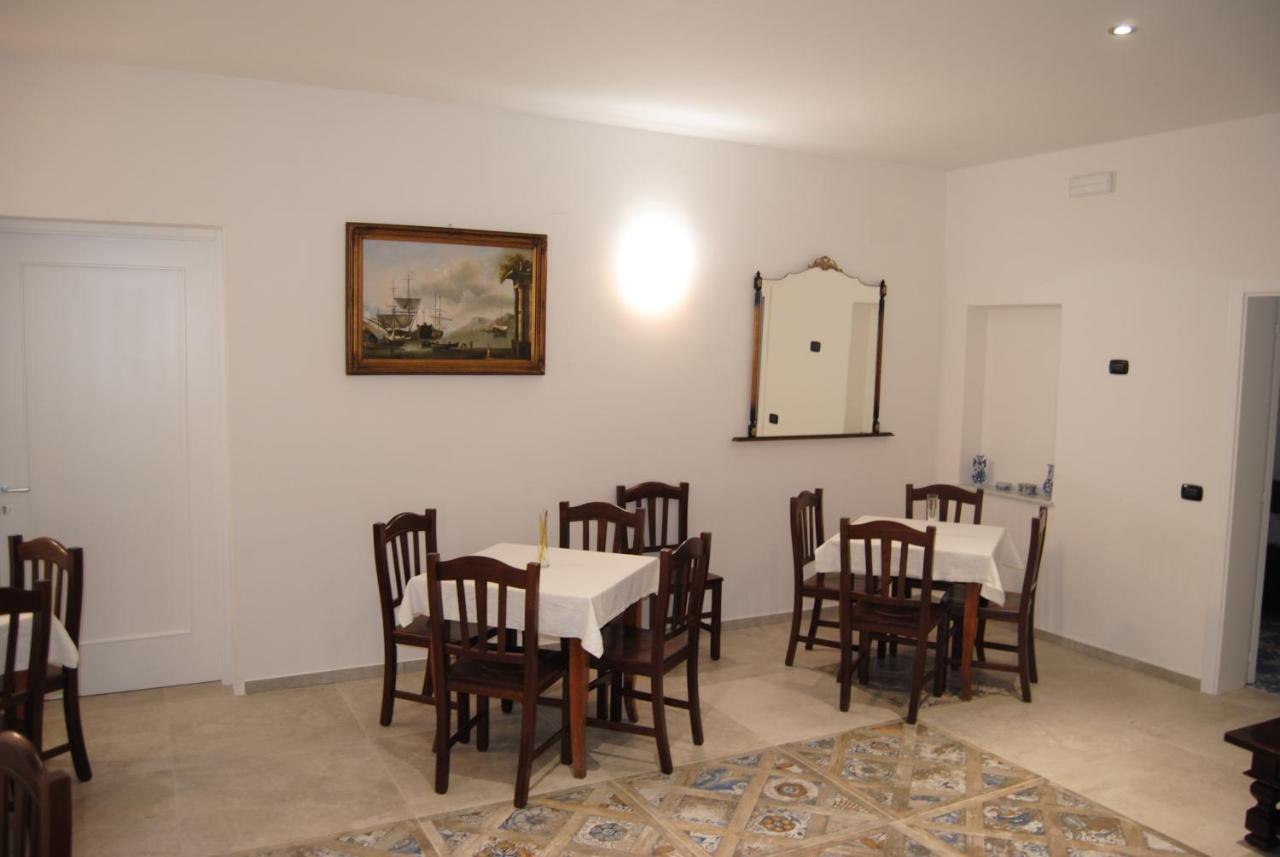 غالّيبولي B & B Palazzo Maestro & Corte Maestro Rooms المظهر الخارجي الصورة